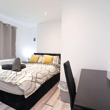 Den Accommodation & Short Lets Greenwich London - 3 Bed House Kültér fotó