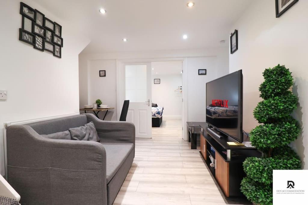 Den Accommodation & Short Lets Greenwich London - 3 Bed House Kültér fotó
