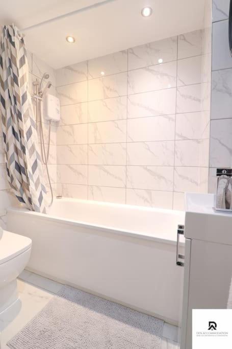 Den Accommodation & Short Lets Greenwich London - 3 Bed House Kültér fotó