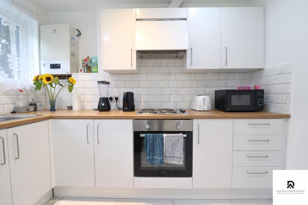 Den Accommodation & Short Lets Greenwich London - 3 Bed House Kültér fotó