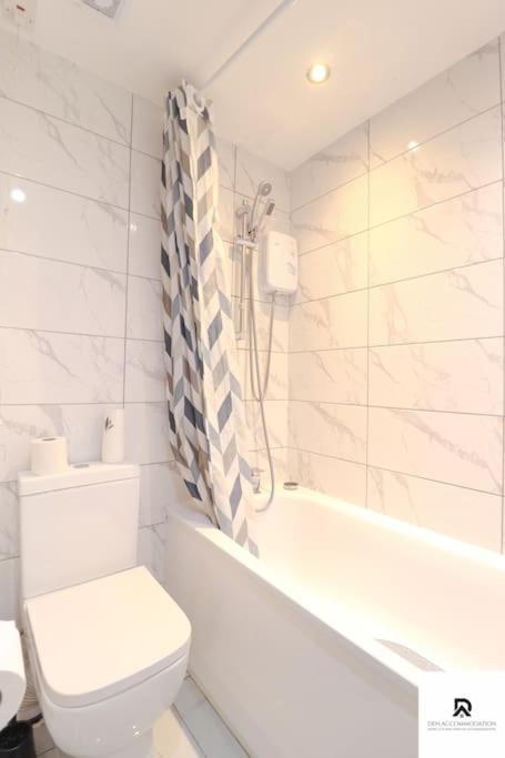 Den Accommodation & Short Lets Greenwich London - 3 Bed House Kültér fotó