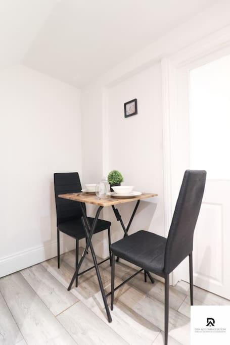 Den Accommodation & Short Lets Greenwich London - 3 Bed House Kültér fotó