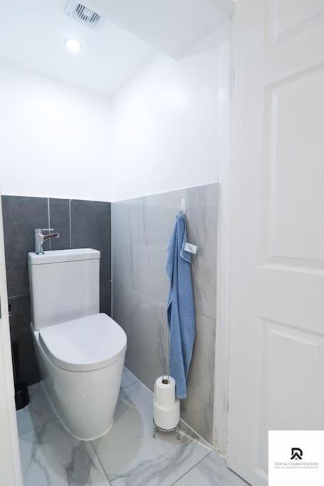 Den Accommodation & Short Lets Greenwich London - 3 Bed House Kültér fotó